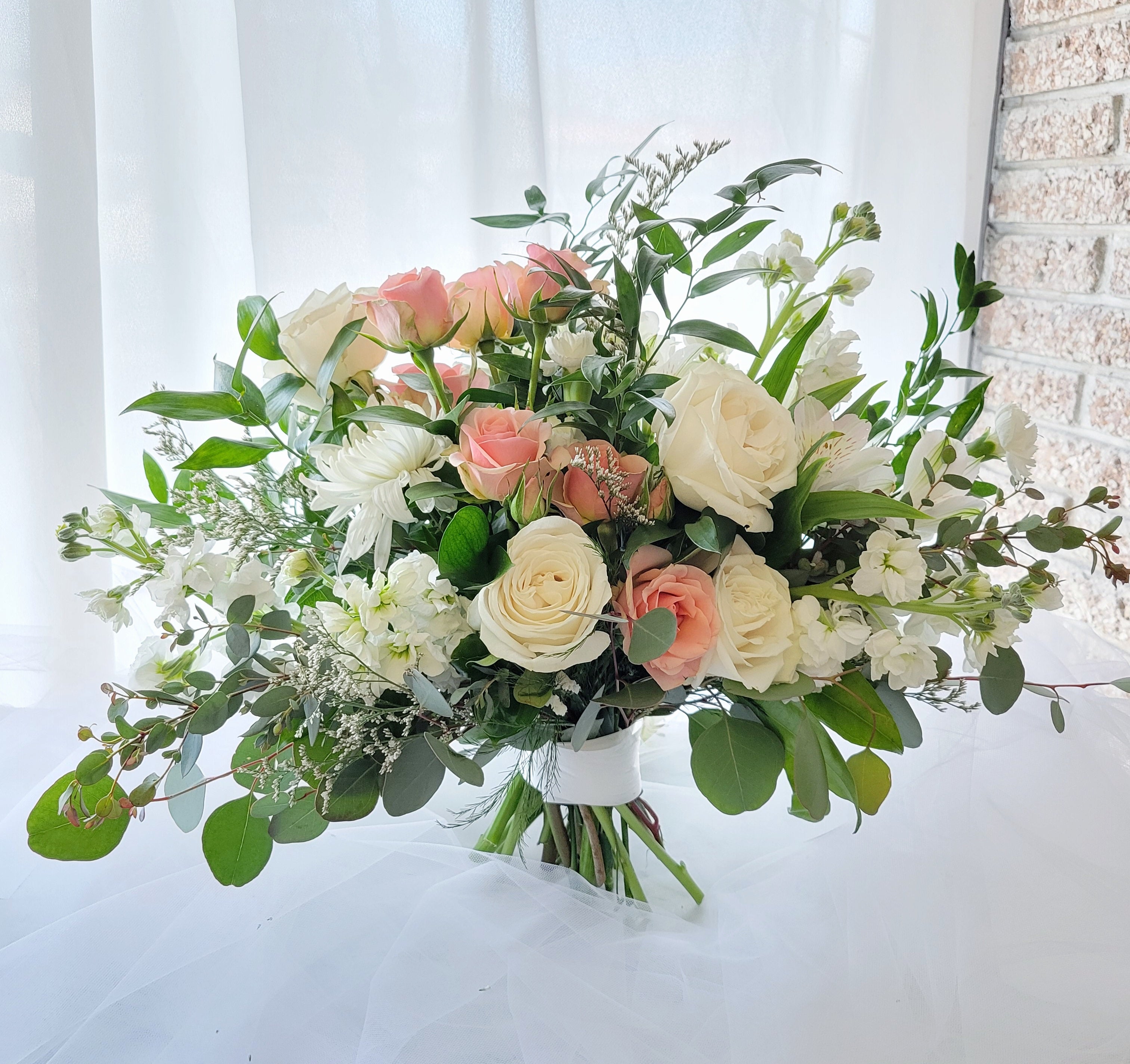 Wedding Bouquets winnipeg - Valley Florist